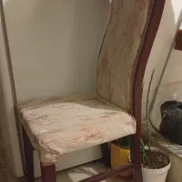 ۴ عدد صندلی