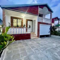 ویلا نیم پیلوت 210 متری شهرکی با نگهبانی