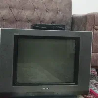 تلویزیون قدیمی سونی بزرگ