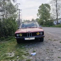 بی ام و ۵۱۸ مدل ۱۹۷۷