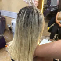 بمناسبت بلکفرایدی پروتئین و کراتین|خدمات آرایشگری و زیبایی|رشت, معلم|دیوار