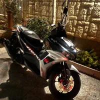 موتور سیکلت آیروکس