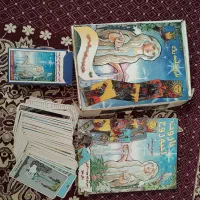 کتاب و کارت تاروت