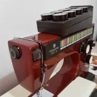 یک دستگاه چرخ خیاطی و گلدوزی هسکوارنا