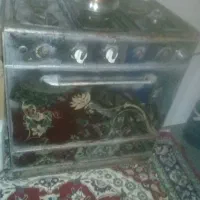 گازپنج شعله نیازبه تعمیرفقط دوشعله کارمیکنه