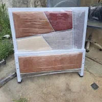 تخت فلزی یکنفره