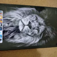 POCO pd|تبلت|تهران, فلسطین (میدان انقلاب)|دیوار