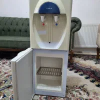 آبسرد کن نوبل آب سرد و گرم و یخچال دار