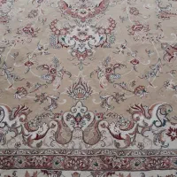 یک تخته فرش ۱۲ متری ، رنگ بژ