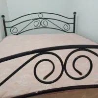 تخت خواب فلزی وتشک|تخت و سرویس خواب|کرج, شهرک سهرابیه|دیوار