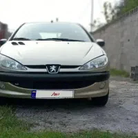 206 مدل ۸۳ تمیز