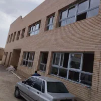 یک نفر نیرو زرنگ برای نصب درب پنجره آلومینیومی