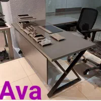 میز پایه فلزی