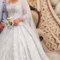 لباس عروس|لباس|اصفهان, بهارستان|دیوار