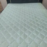 تخت دو نفره همراه با تشک