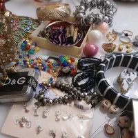 بدلیجات همش یکونیم