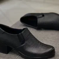 کفش زنانه ومردانه ازسایز ۳۷تا ۴۳