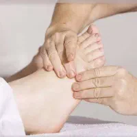 مشاوره و بررسی مشکلات از کف دست