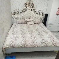 تخت همراه تشک