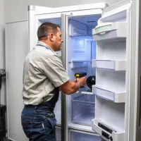 تعمیر یخچال،لباسشویی،پکیج، آبگرمکن وغیره