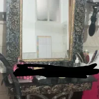 میز tv و آینه و زیرش