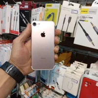 ایفون 7 32G فروش و خریدار و معاوضه با گوشی شما