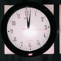 ساعت دیواری  قطر ۳۲ محدب کادویی کاملا نو با جعبه