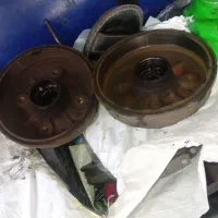 کاغذ و کتاب و دفتر. قوطی رانی. ظرف الومینیومی