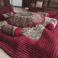 لحاف کرسی قرمز یلدایی با رویه ترمه بته جقه 4 در 4