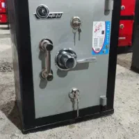 گاوصندوق (رباط کریم گلستان پرند اسلام شهر)|ابزارآلات|رباطکریم, رباطکریم|دیوار