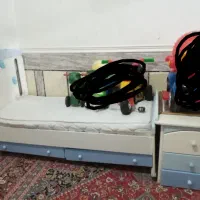 تخت به همراه فایل سه کشو جادار