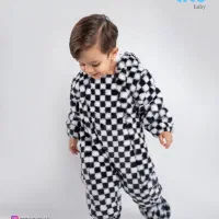 فروشنده خانم جهت کار در پوشاکی بچه