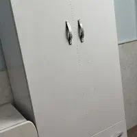 تخت خواب و میز و کمد|تخت و سرویس خواب|کاشان, باهنر|دیوار