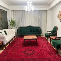 فرش ۹ ۶ ۲ و یک ونیم متری مبل نو جهیزیه