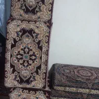 ۱فرش۸ عدد پشتی یک دست در حد نو۷۰۰شانه|پشتی|بزینه رود, |دیوار