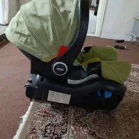 صندلی ماشین برای کودک