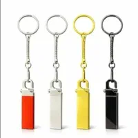 فلش های ۱۶ گیگابایت کارکرده در حد نو