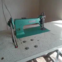 چرخ سیاه سفید تمیز