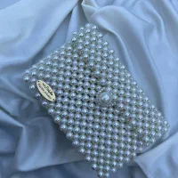 کیف مرواریدی