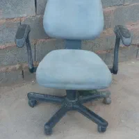 صندلی چرخ دار فروشی
