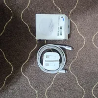 آداپتور اورجینال و تعدادی گارد