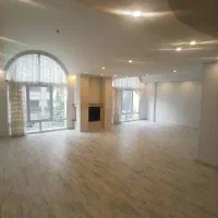 زعفرانیه ۲۱۰ متر طبقه آخر