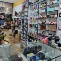 ۲۰متر/برخیابان/اوج گذروشلوغی/مالکیت کامل/دیدمستقیم