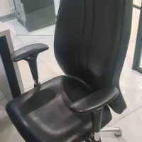 صندلی اداری کارشناسی اپراتوری راحتیران نیلپر