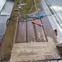 تعمیرات مبلمان درب چوبی رویه کوبی  رنگ‌کاری|خدمات پیشه و مهارت|قم, آزادگان|دیوار