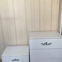 میز ارایشی با ایینه قدی و فایل پاتختی همه باهم|تخت و سرویس خواب|شیراز, کوی وحدت|دیوار