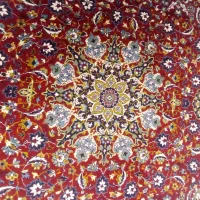 دو عدد فرش ۹ متری و یک ۳ متری