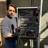 انجام تعمیرات برق دستگاه‌های صنعتی و کشاورزی