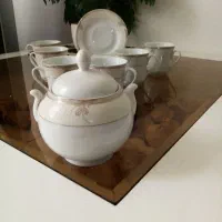دو عدد گل و گلدان|گل مصنوعی|کرج, شهرک جهان آرا|دیوار