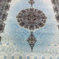 فرش هالیدی کرم نو